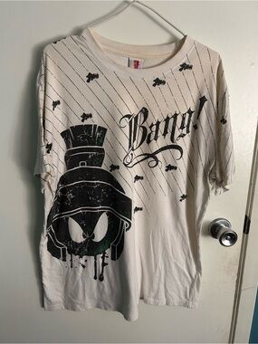 Vintage Marvin the Martian ‘Bang!' T-Shirt in Off-White Six flags collab.